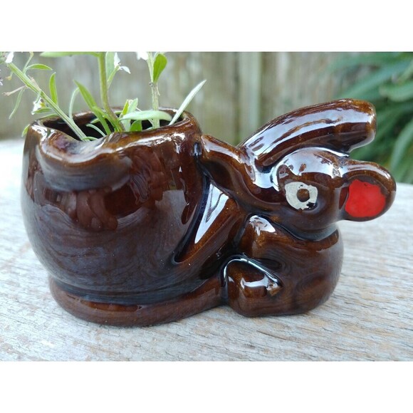 Vintage Ceramic Elephant Ashtray // Pipe Holder - Picture 2 of 10